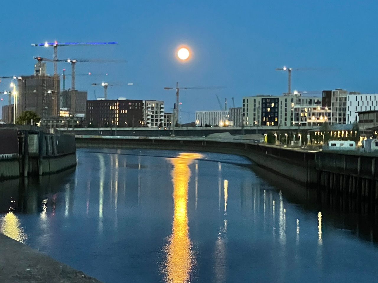 moin! moin! hamburg